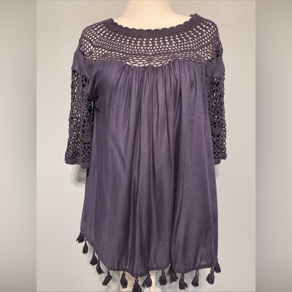 Chelsea & Theodore Blue Crochet Lace Peasant Top Tassel Hem Boho Festival Large